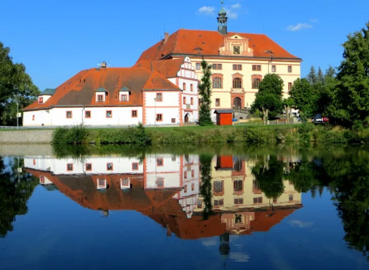 Zámek Lnáře, Czech Republic (Czechia)